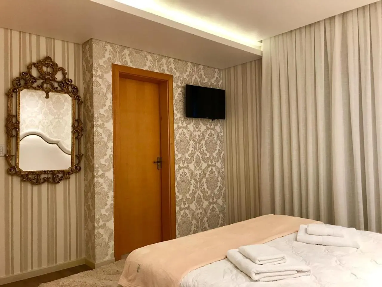 Apartament Alpen Hospedagem Treze Tílias