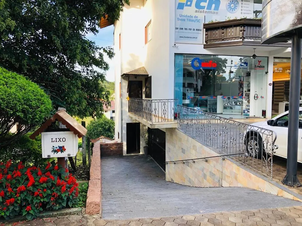 Apartament Alpen Hospedagem Treze Tílias